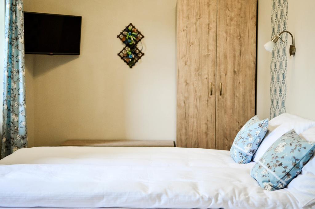 Pava Apartmanhaz Makó Extérieur photo
