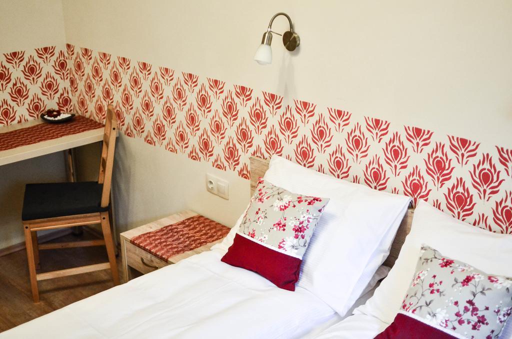 Pava Apartmanhaz Makó Extérieur photo